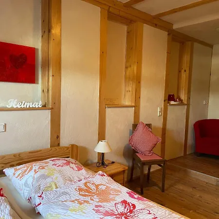 Weingut Und Gästezimmer Jörg Thul Gasthof